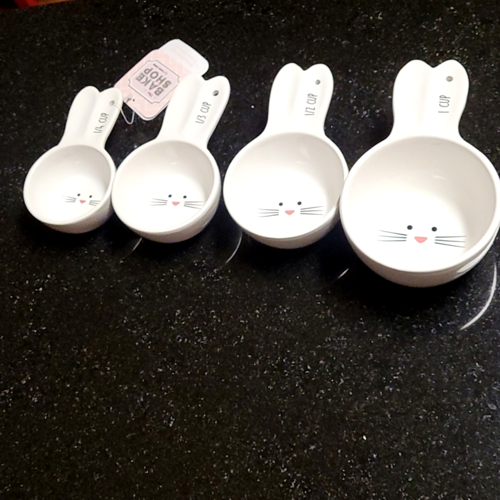🐰Nesting Measuring Cups
